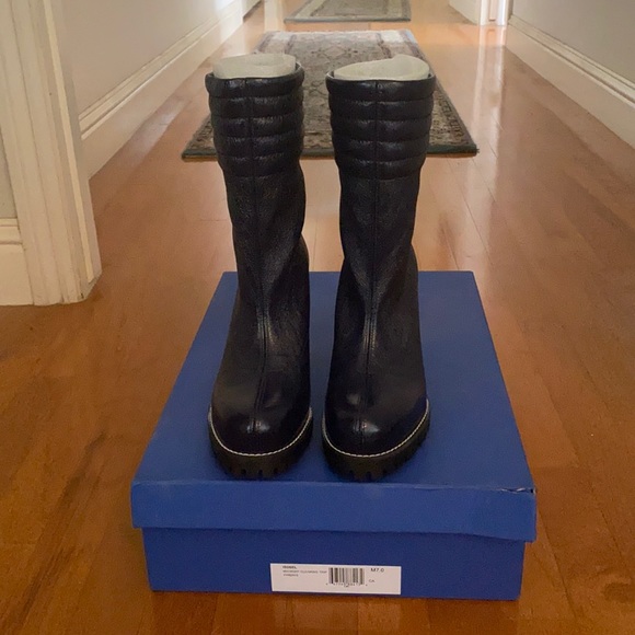 Stuart Weitzman Shoes - Stuart Weitzman isobel ankle boot